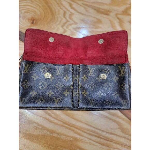 Authentic LOUIS VUITTON Monogram Viva-Cite MM - Picture 2 of 16